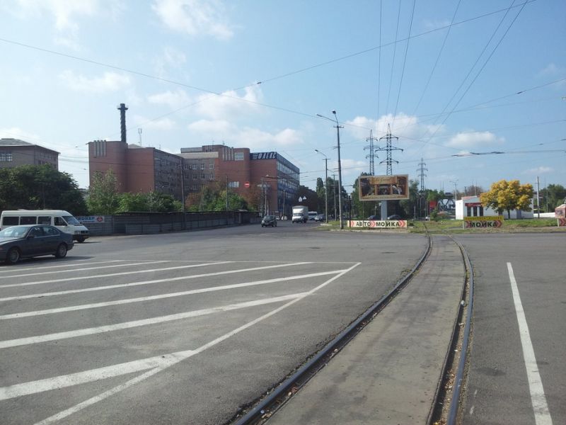 Беклайт, Днепр, Набережная Ленина - ул.Горького, речпорт, разделитель из центра