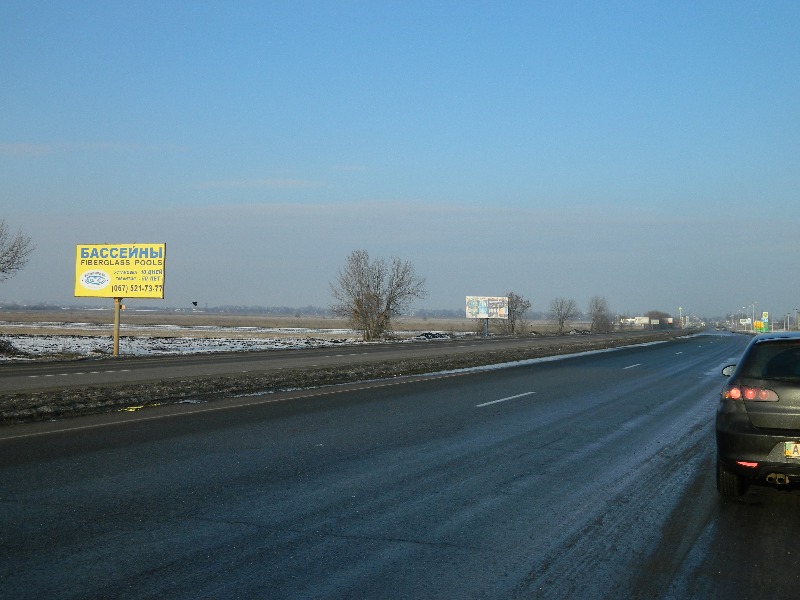 Билборд/Щит, Трассы, трасса М-04, Донецкое шосе, тр.р-ка на Чумаки, 219+750, выезд из города