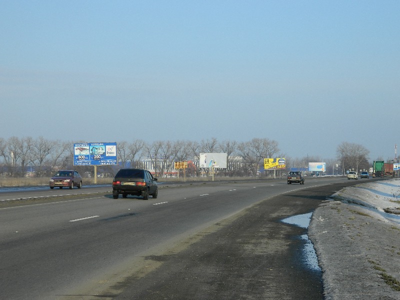 Билборд/Щит, Трассы, трасса М-04, Донецкое шосе, перед АЗС "Укртатнафта", р-н "Эпицентра", выезд из города, 221+850