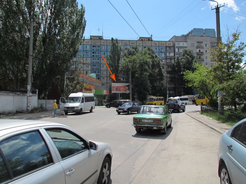 Билборд/Щит, Днепр, переулок Парусный,5 - возле магазинов "АТБ", "Варус", "Ева". Тупик маршруток