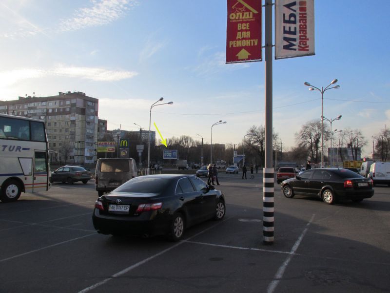 Билборд/Щит, Днепр, ул. Березинская - Донецкое Шоссе - ТРК "Караван" - ТЦ "Олди" - "Агросоюз" - "МакДональдс" - "Новая почта" и т.д. Из центра