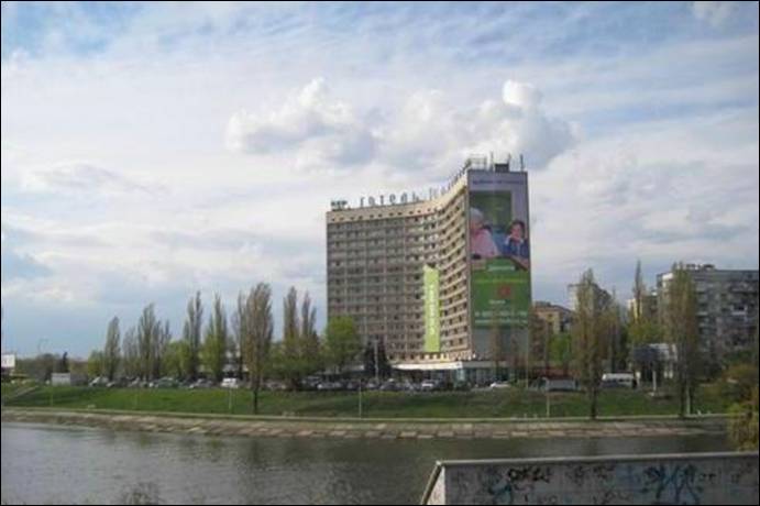 Реклама на фасадах/Брандмауэр, Киев, ул. Энтузиастов, 1