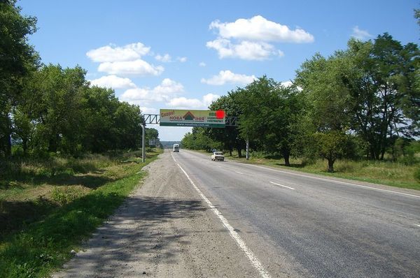 Арка/Реклама на мостах, Трассы, Трасса Харьков-Симферополь,26км+700м,из Харькова, в Днепропетровск, Симферополь, в районе города Мерефа
