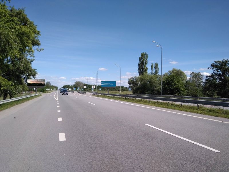 Билборд/Щит, Трассы, Трасса М-06 Киев-Чоп ,км.210+300 справа, с.Броники