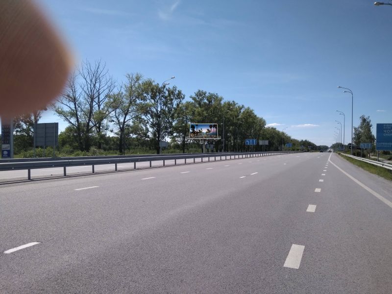 Билборд/Щит, Трассы, Трасса М-06 Киев-Чоп ,км.211+400 справа, с.Броники 100м.АЗС "WOG"