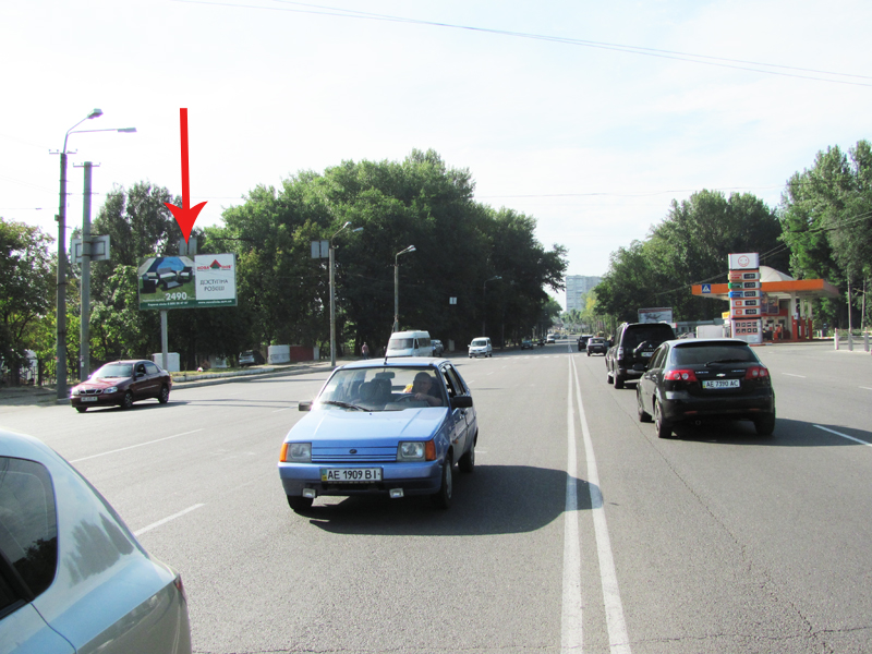 Билборд/Щит, Днепр, Запорізьке Шосе - Розвилка, Біля Стадіону Трудові Резерви, Напрямок До Трц Дафі