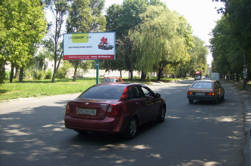 Билборд/Щит, Днепр, Пр. Ильича, 19 (возле Автостоянки)