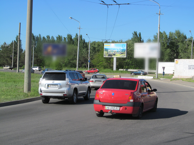Беклайт, Днепр, Вул. Набережна Перемоги - Вул. Космічна, Коло З Центру