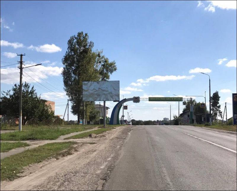 Билборд/Щит, Трассы, Старые Петровцы, по ул. Князя Святослава, в направлении с с. Новые Петровцы до с. Старые Петровцы, справа, 200 м к к повороту на ул. Дачная, напротив АЗС "Укрнафта"(через дорогу)