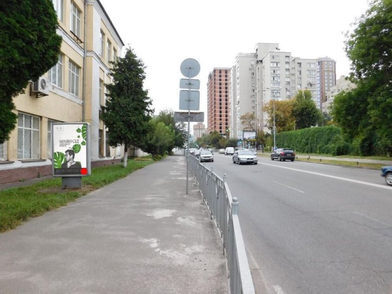 Ситилайт, Киев, Малевича Казимира вул. 82 навпроти