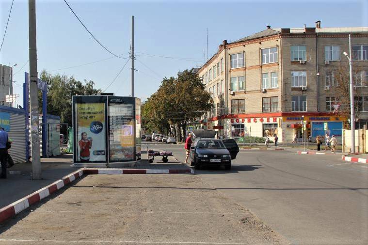 Скролл/Ситилайт, Харьков, пл. Защитников Украины, 1-А, Конный Рынок