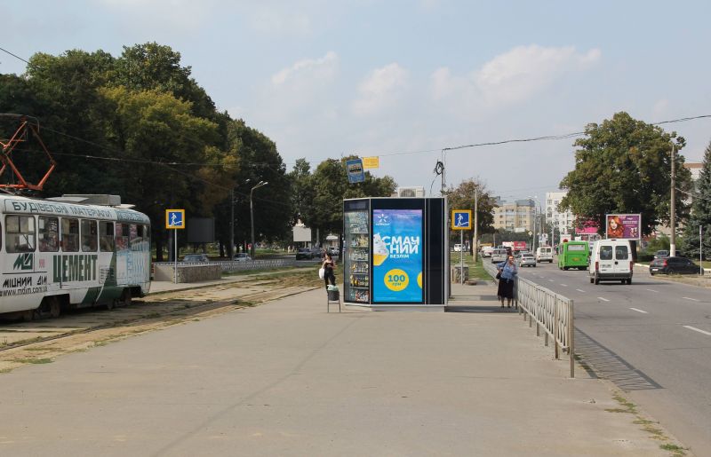 Скролл/Ситилайт, Харьков, пр. Московский, ост. Универмаг Харьков, ст.м. Защитников Украины