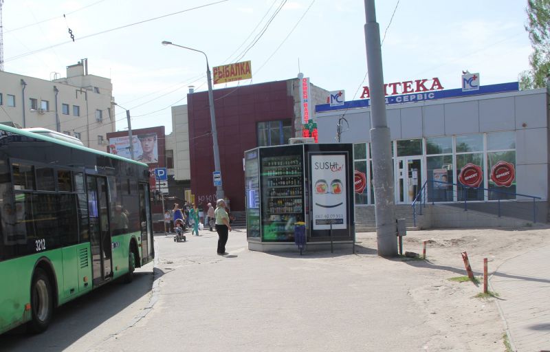 Скролл/Ситилайт, Харьков, пр. Юбилейный, 98, круг троллейбусов, 602 м-н